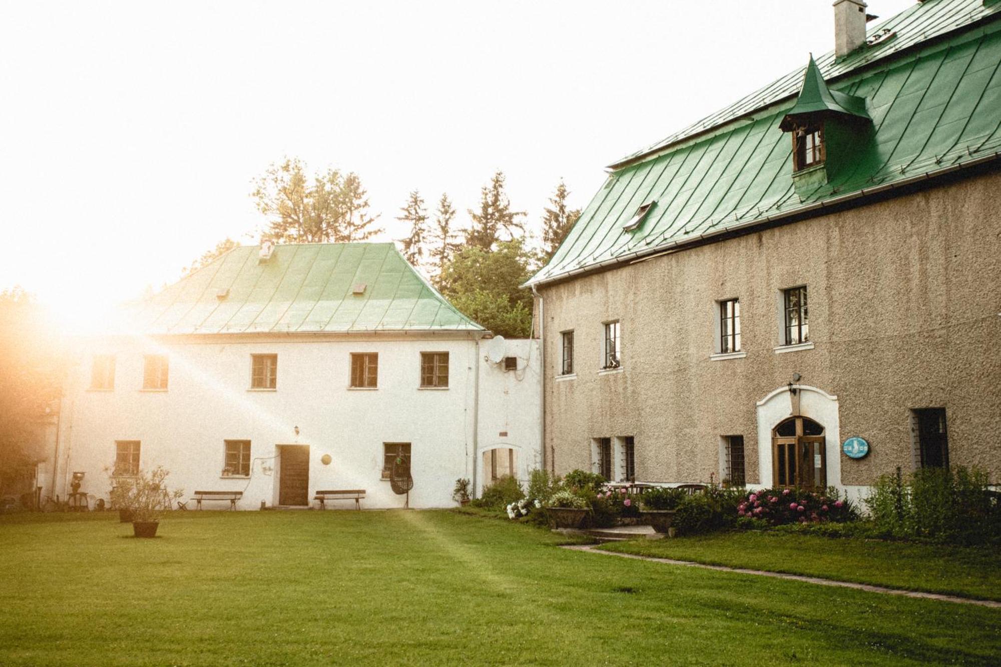 Lesny Dwor W Gorach Sowich Hotel Woliborz ภายนอก รูปภาพ